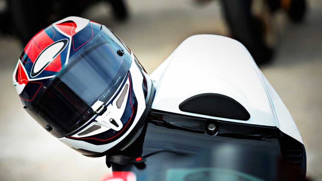 Segurança e estilo para motociclistas: capacete adequado para cada piloto